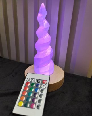 Lampe torsadée en sélénite